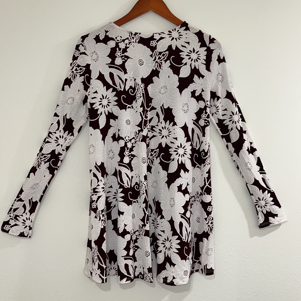 Show Me Your Mumu Tyler Tunic Dress ~ in Burgundy Bloom Spandy - Picture 4 of 10